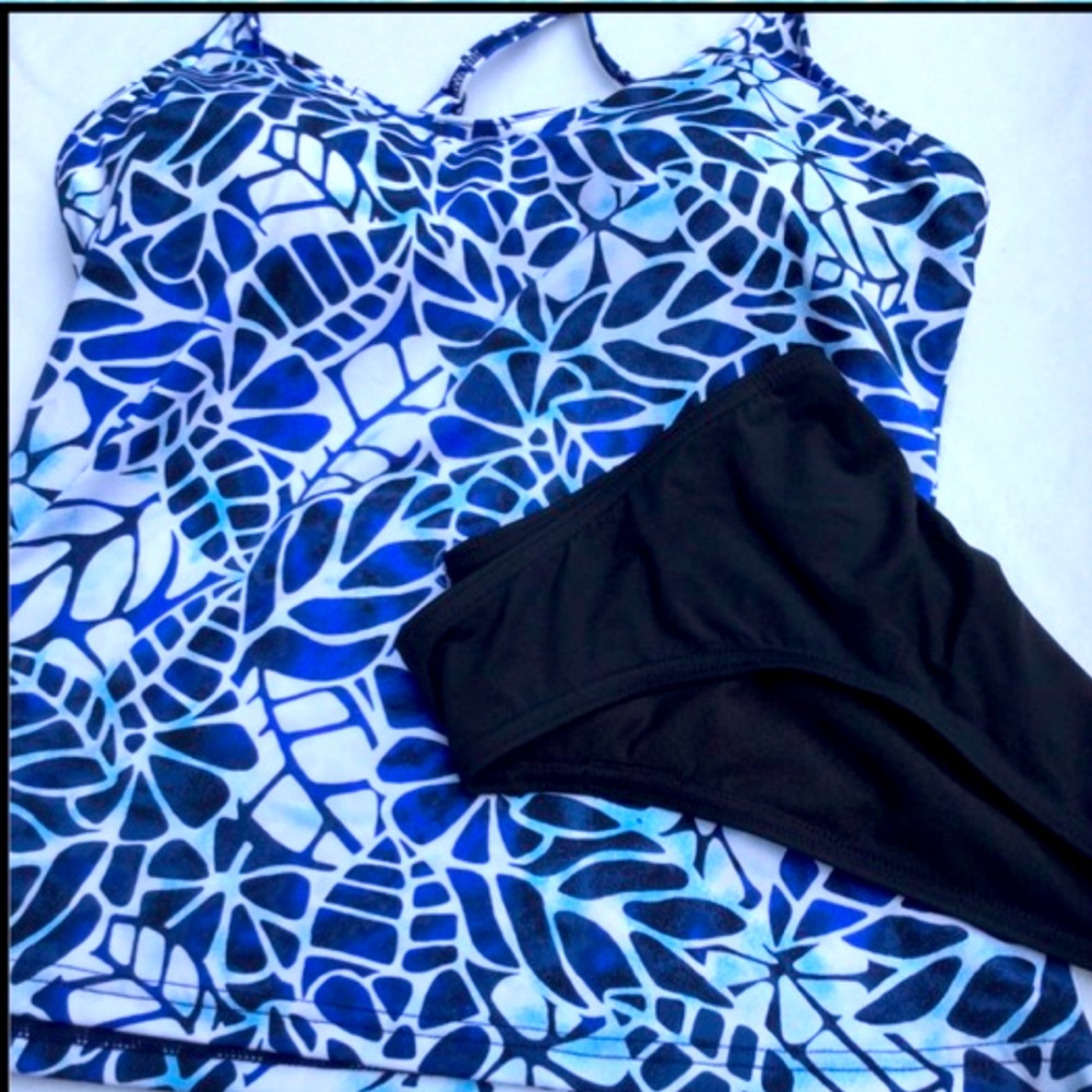 Blues/Blk/White Tankini Swimsuit - Picture 1 of 5